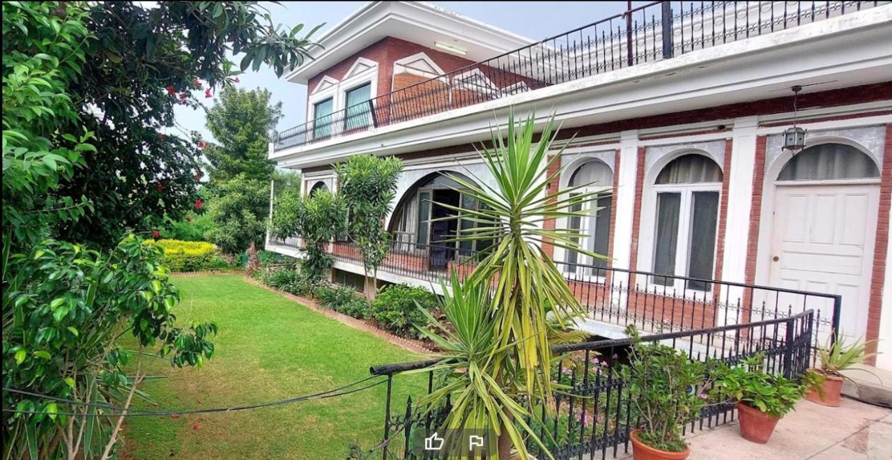Mulberry Guest House F-10 Islamabad Zewnętrze zdjęcie