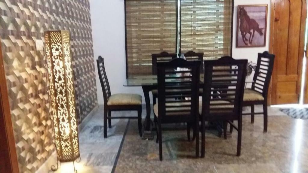 Mulberry Guest House F-10 Islamabad Zewnętrze zdjęcie